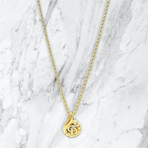Christian Dior CD Tear Drop Circle Necklace - Picture 3 of 6